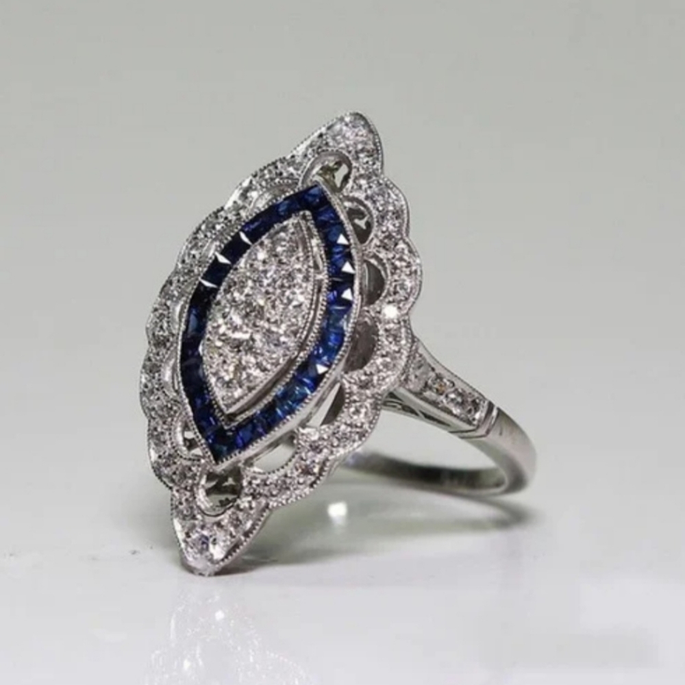 Ring - Picture 4 of 4